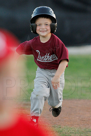 Phillies vs. Panthers 5-6 year old 5-6-2014 (© Justin Manning) JWM_0111