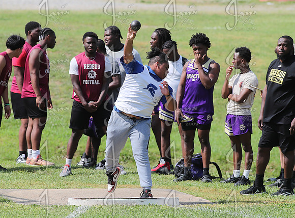 2A Region 8 District Track Meet 4-28-25_JWM_0604