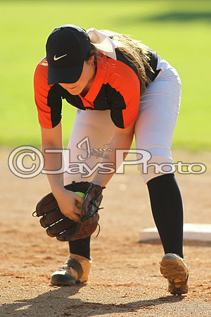 Benton-Harmony Grove @ Malvern 4-25-17_JWM00157