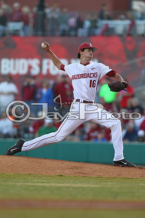 ULM @ Arkansas baseball_0104