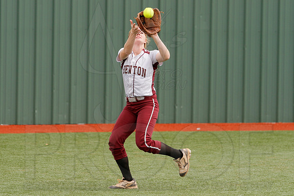 Benton vs. Russellville State Simi-Finals 5-17-2014 (© Justin Manning) JWM_0387