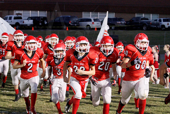 Bismarck @ Glen Rose Jr. High 10-10-13 (© Justin Manning) JWM0066