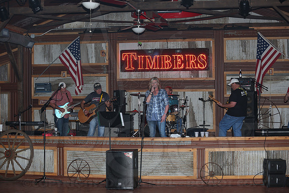 Midnight Hurricanes (Timbers) 9-6-2014 (©Justin Manning) JWM_046