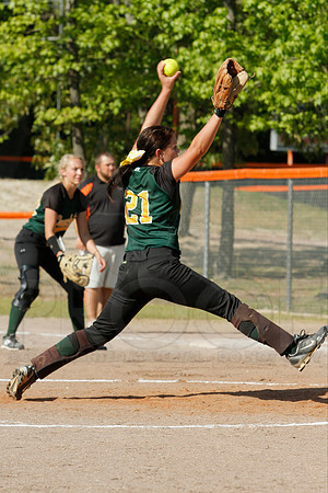 Ouachita @ Malvern Softball 5-6-2014 (© Justin Manning) JWM_0093