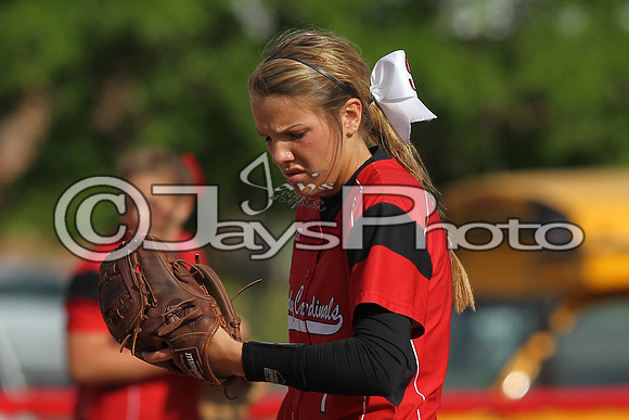 Bauxite @ Harmony Grove softball 4-21-2015 (©Justin Manning) JWM_0046