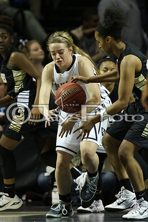 Pulaski Academy vs. Hot Springs 5A Girls State Finals 3-14-2015 (©Justin Manning) JWM_066