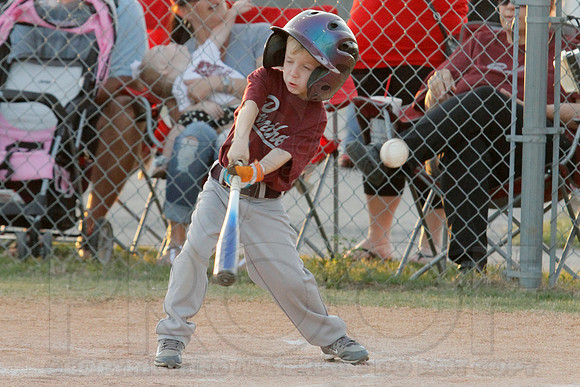 Phillies vs. Panthers 5-6 year old 5-6-2014 (© Justin Manning) JWM_0033