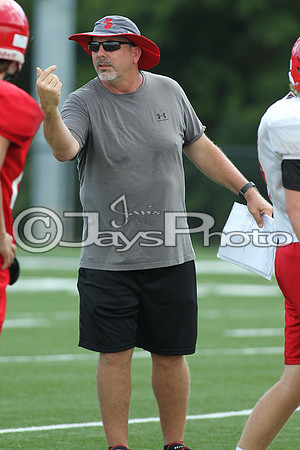 Harmony Grove Football Practice 8-10-17_JWM00041