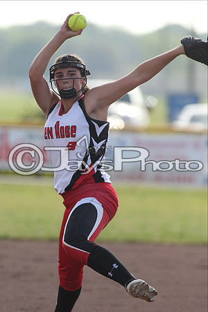 Glen Rose vs Harding Academy softball (Regionals) 5-8-2015 (©Justin Manning) JWM_0012
