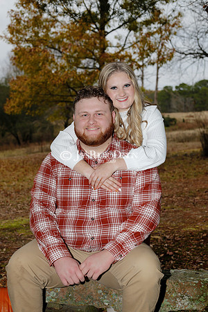 Aaron & Rebekah (Engagment Photos) 11-25-22_JWM_0258