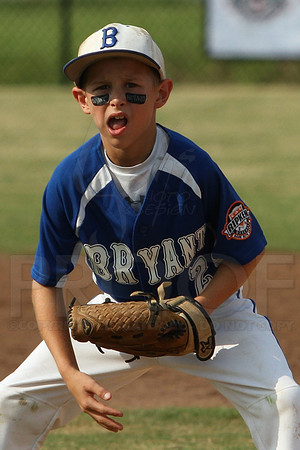 Benton-Midkiff vs. Bryant-Griffin 8 year old (Cal Ripken) 7-20-2014 (©Justin Manning) JWM_341