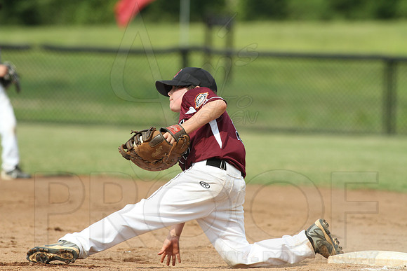 Benton-Midkiff vs. Bryant-Griffin 8 year old (Cal Ripken) 7-20-2014 (©Justin Manning) JWM_237