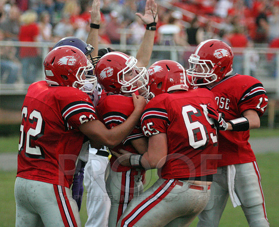 Beaver celebrating after a Daniel Lankford TD.jpg