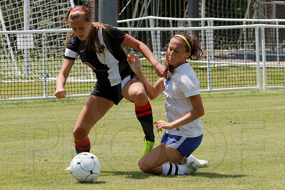 4A State Soccer Finals Maumelle vs. Valley View 5-24-2014 (© Justin Manning) JWM_0105