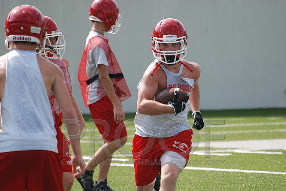 Steven Kehner running.JPG