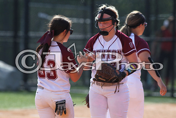 Harmony Grove @ Benton softball 4-16-2015 (©Justin Manning) JWM_0052