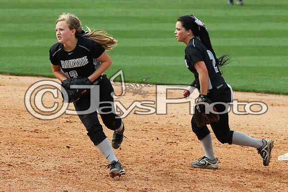 4A State Softball Finals Bauxite vs. Mena 5-22-2015 (©Justin Manning) JWM_0623
