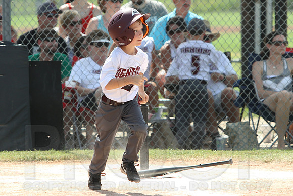 Benton vs. Mountain Home 5-6 year old All Stars 7-12-2014 (©Justin Manning) JWM_122