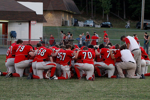 Bismarck @ Glen Rose Jr. High 10-10-13 (© Justin Manning) JWM0031
