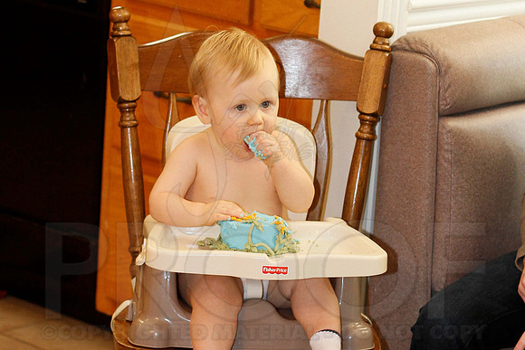 Kaleb's 1st birthday party 10-21-12 (Justin Manning)0031
