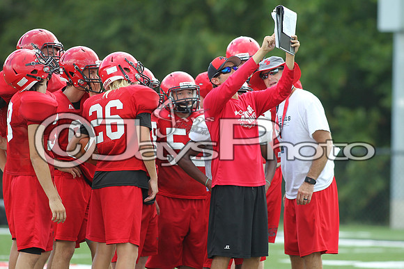 Harmony Grove Football Practice 8-10-17_JWM00220