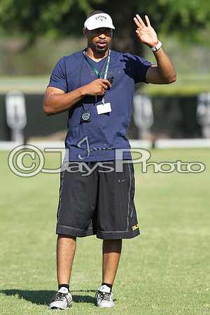Tyrell Johnson Football Camp 6-10-17_JWM00050