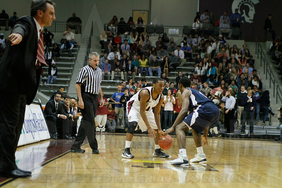 FAU @ UALR 1-24-13 (Justin Manning)0365