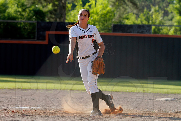 Ouachita @ Malvern Softball 5-6-2014 (© Justin Manning) JWM_0347
