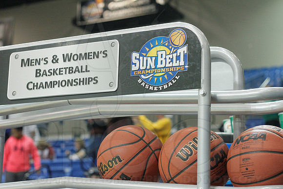 Middle Tennessee vs ULM  Women's 3-9-13 JWM0084 (©Justin Manning)