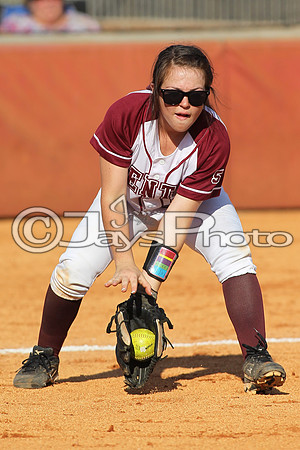 Harmony Grove @ Benton softball 4-16-2015 (©Justin Manning) JWM_0215