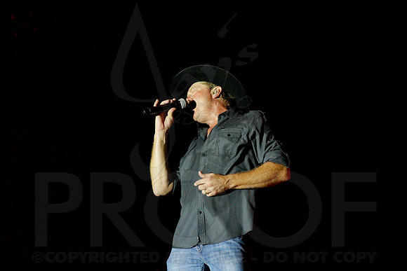 Tracy Lawrence (Brickfest) 6-28-2014 (©Justin Manning) JWM_166