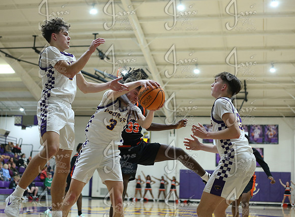 Malvern @ Fountain Lake Sr. Boys 2-4-25_JWM_0886