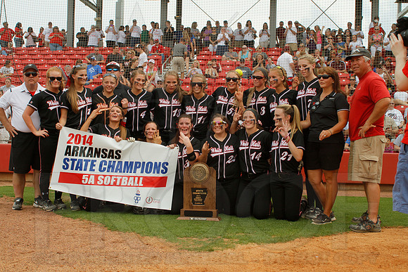 5A State Softball Finals Vilonia vs. White Hall 5-23-2014 (© Justin Manning) JWM_0460