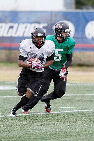 Arkansas State GoDaddy Bowl Practice 1-2-14 (©Justin Manning) JWM_0057