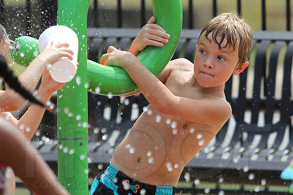 Jaxtin's 7th birthday 8-2-2015 (©Justin Manning) JWM_0266
