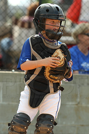 Benton-Midkiff vs. Bryant-Griffin 8 year old (Cal Ripken) 7-20-2014 (©Justin Manning) JWM_167