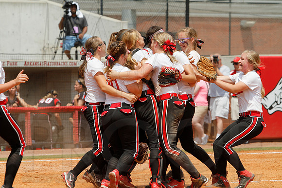 4A State Finals Softball Mena vs. Brookland 5-24-2014 (© Justin Manning) JWM_0462