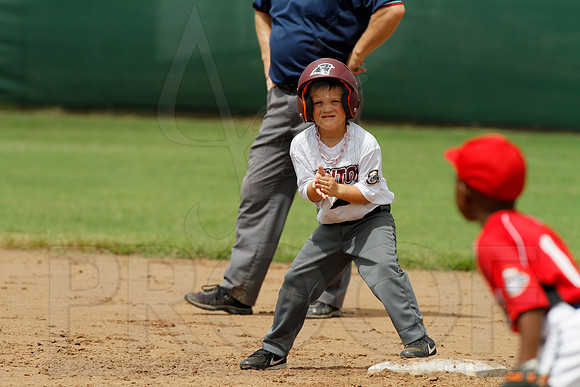 Benton vs. Fordyce 5-6 year old All Stars 6-28-2014 (©Justin Manning) JWM_109