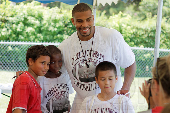 Tyrell Johnson Football Camp 7-20-12 (Justin Manning)401