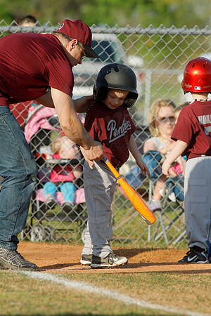 Panthers @ Mets 5-6 year old baseball 4-22-2014 (© Justin Manning) JWM_0091