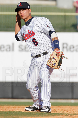 NW Arkansas Naturals @ Arkansas Travelers 4-21-12(Justin Manning)166