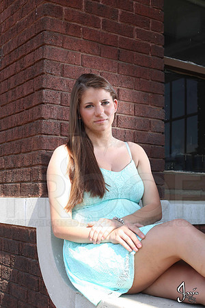 Collin & Makayla Senior pics 4-14-13 (© Justin Manning) JWM0301