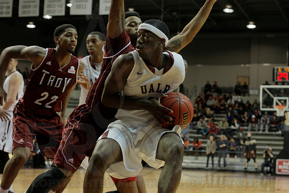 UALR vs. Troy Men's Basketball 1-11-14 (©Justin Manning) JWM_0426