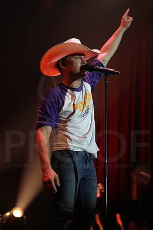 Justin Moore concert 8-15-16_JWM_1346
