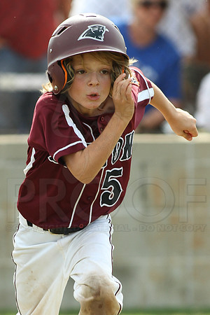 Benton-Midkiff vs. Bryant-Griffin 8 year old (Cal Ripken) 7-20-2014 (©Justin Manning) JWM_113