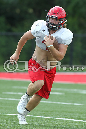 Harmony Grove Football Practice 8-10-17_JWM00022