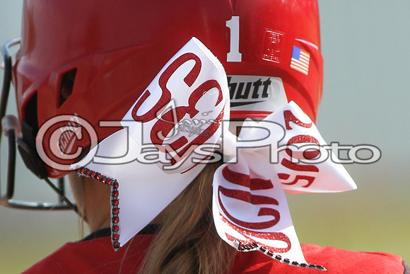 Bauxite @ Harmony Grove softball 4-21-2015 (©Justin Manning) JWM_0132