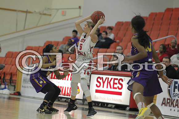 Mayflower @ Harmony Grove Sr. Girls 1-26-2016 (©Justin Manning) JWM_(0115