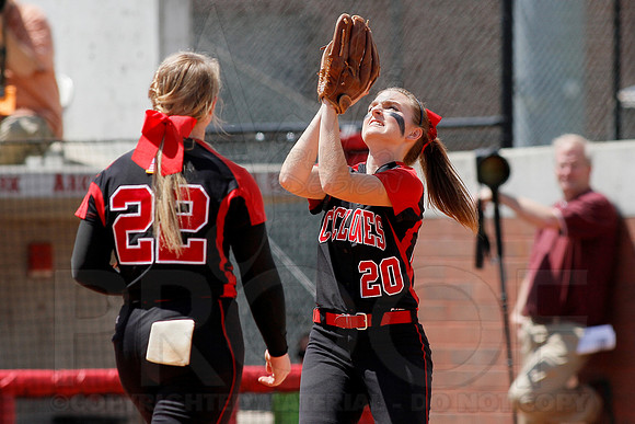 6A Benton vs Russellville State Finals 5-17-13 (© Justin Manning) JWM0159