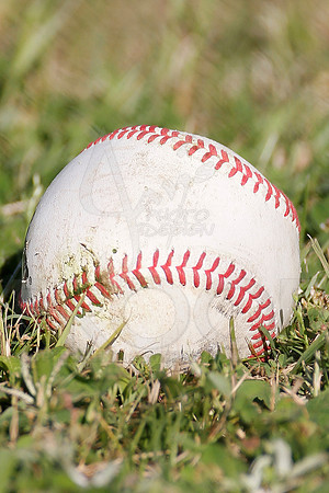 Benton (Freshman) @ Glen Rose 4-23-12(Justin Manning)091